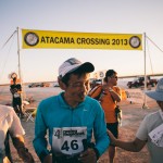 keijiro-hamada-blind-runner-with-guides-atacama-crossing